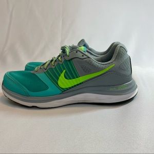 Nike Dual Fusion X Women Athletic Running Shoes Size 7.5 Gray/Green 709501-004
